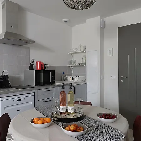 Les Du Pic Hébergement de vacances Le Triadou