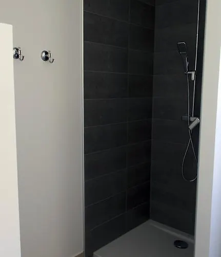 בית נופש Les Du Pic *