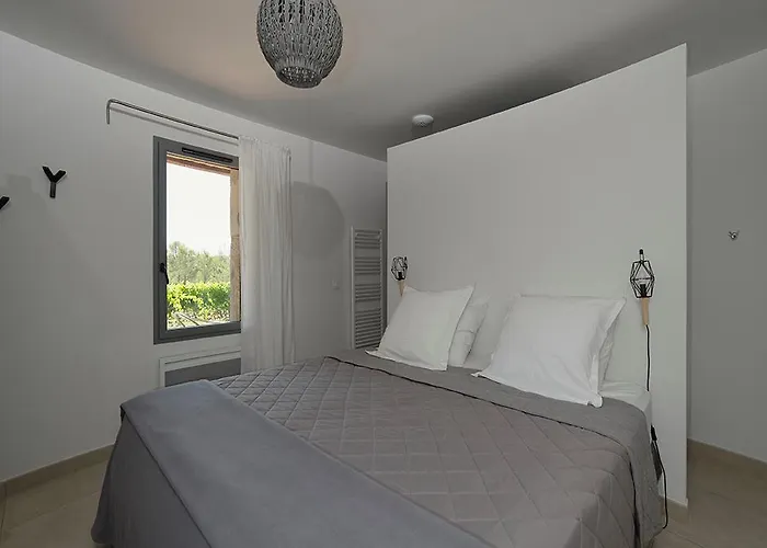 Les Du Pic Le Triadou